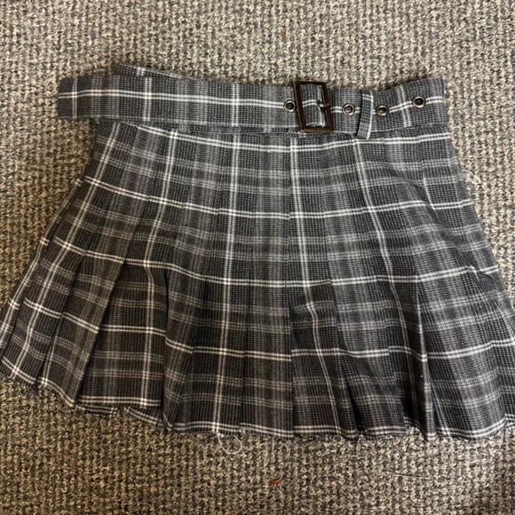 Y2K inspired Vock Grey Plaid Micro Mini Skirt w/ Belt – Tagged XS - Picture 1 of 5